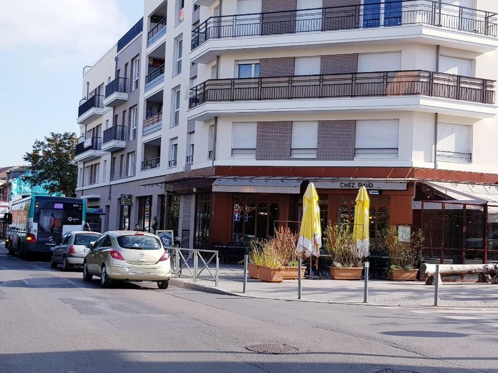 ノワジー＝ル＝グランChambre Privee Entre Paris Et Disneylandアパートメント エクステリア 写真
